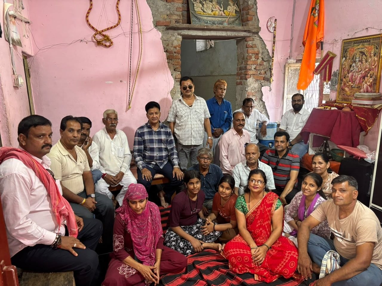 रामलीला के कलाकारों को बांटे पात्र, रिहर्सल शुरू